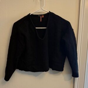 Black V-Neck Women's Cashmere Crop Sweater